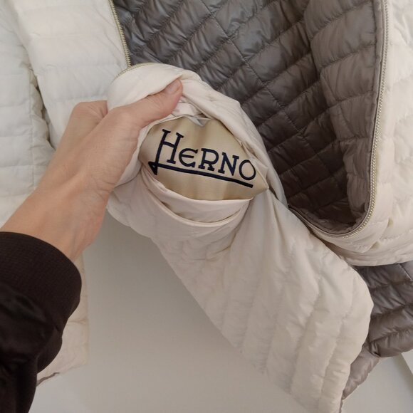 HERNO ultralight down jacket - Picture 7 of 9